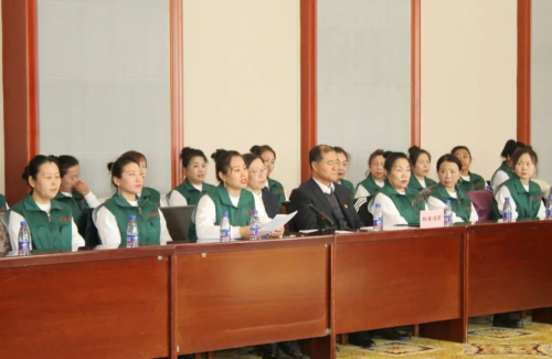 11月14日，，，，，公司工会举办家属委工作总结交流会-1